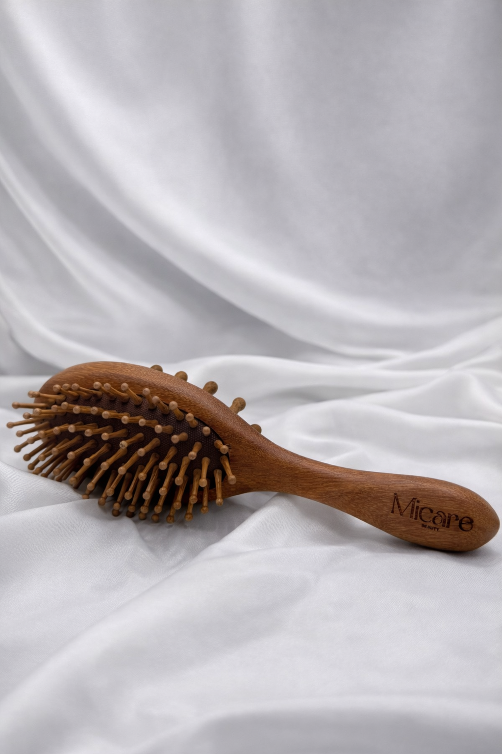 MASSAGEBÜRSTE 2-IN-1