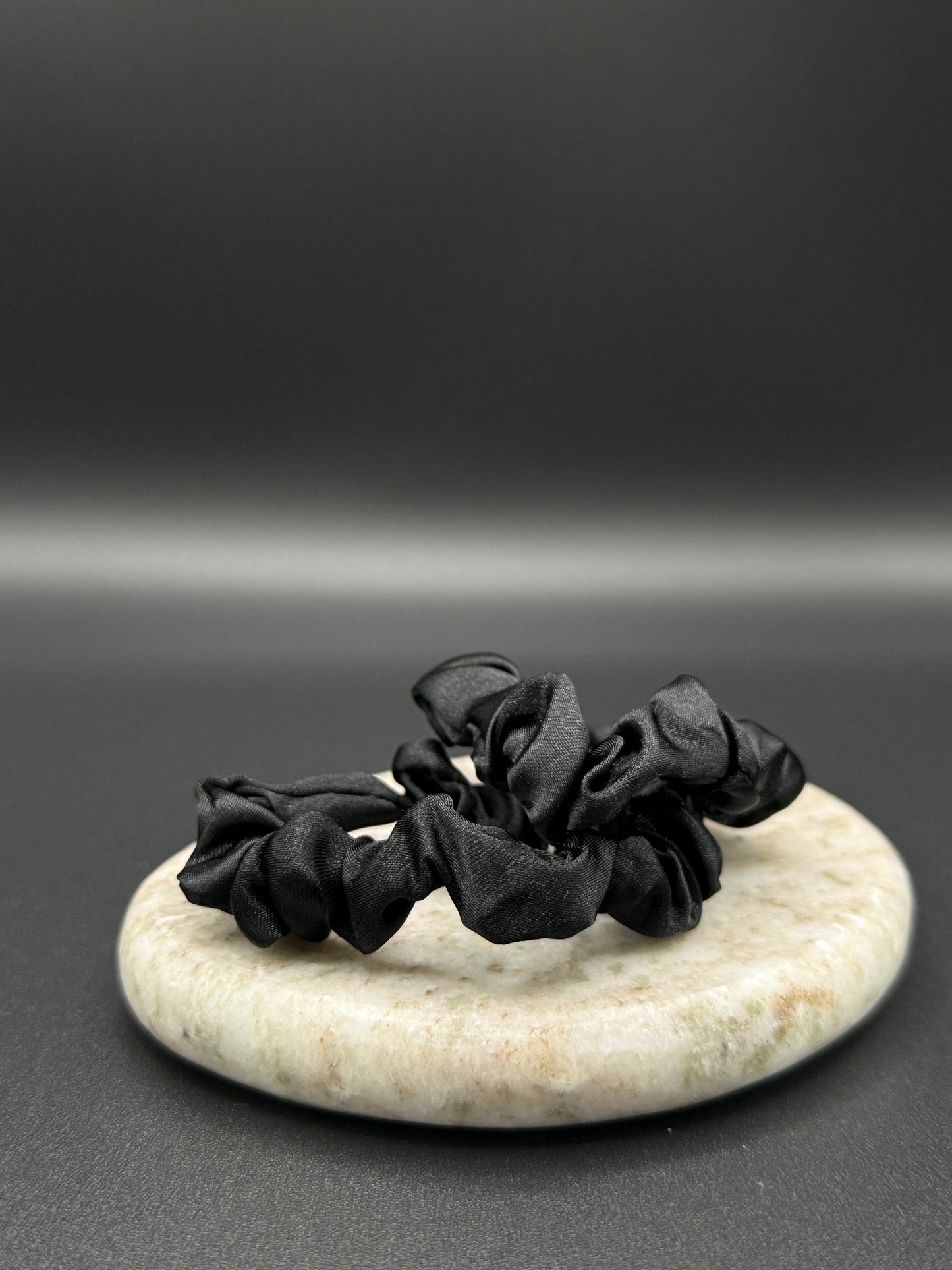 SATIN SCRUNCHIE